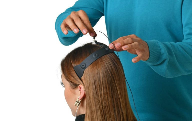 ergotherapie-neurologie-schlaganfall-koeln.jpg Neurofeedback-Behandlung bei Konzentrationsproblemen in Köln